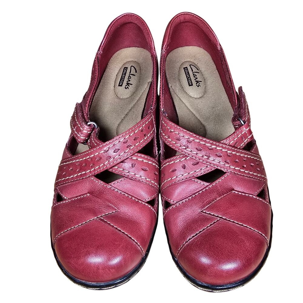 Clarks Collection Bendables Red Strappy Leather Womens Size 6 LN Condition